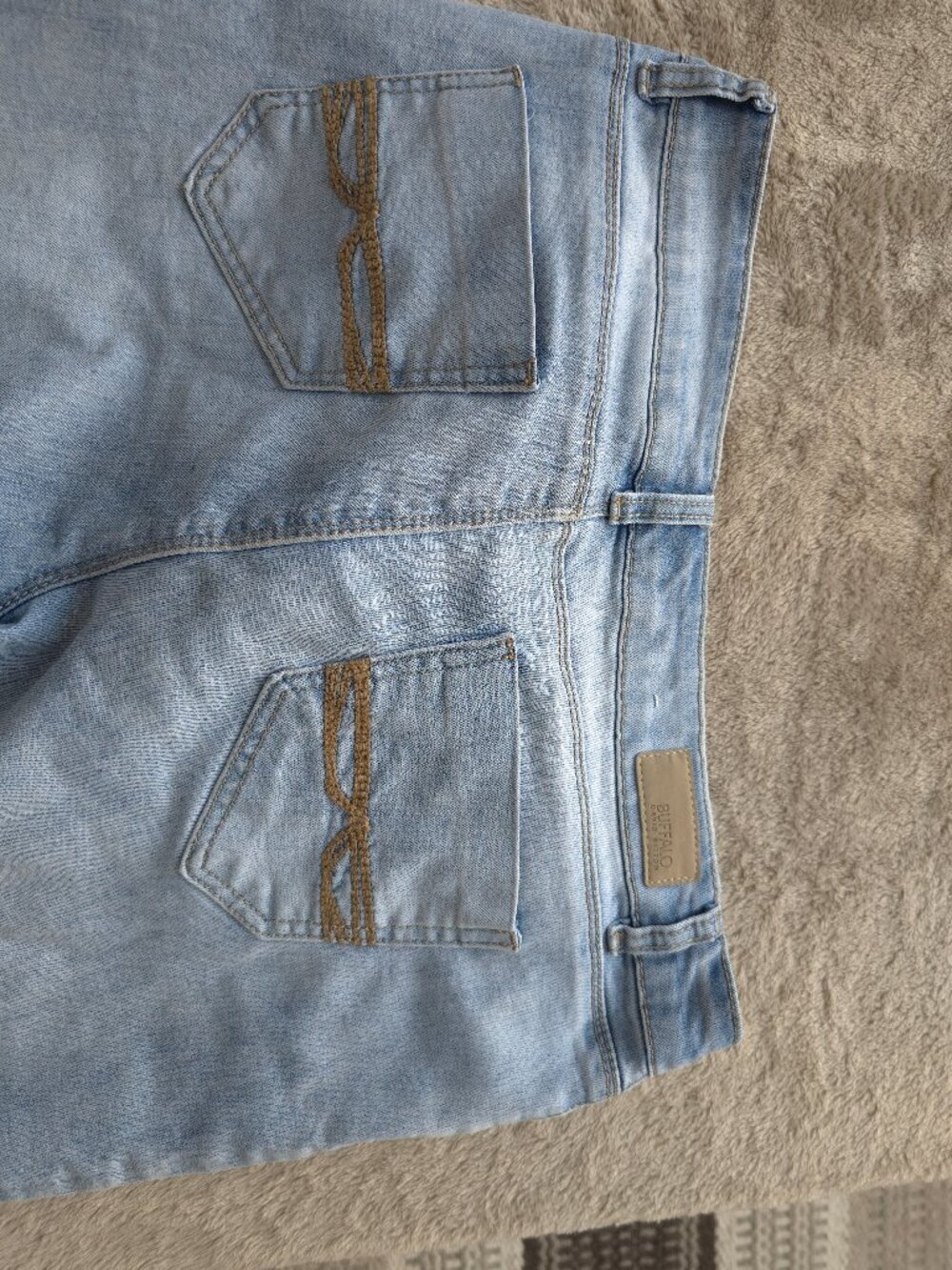 David Bitton BUFFALO Samuella Bermuda white wash jeans shorts woman size 10 - Picture 4 of 6
